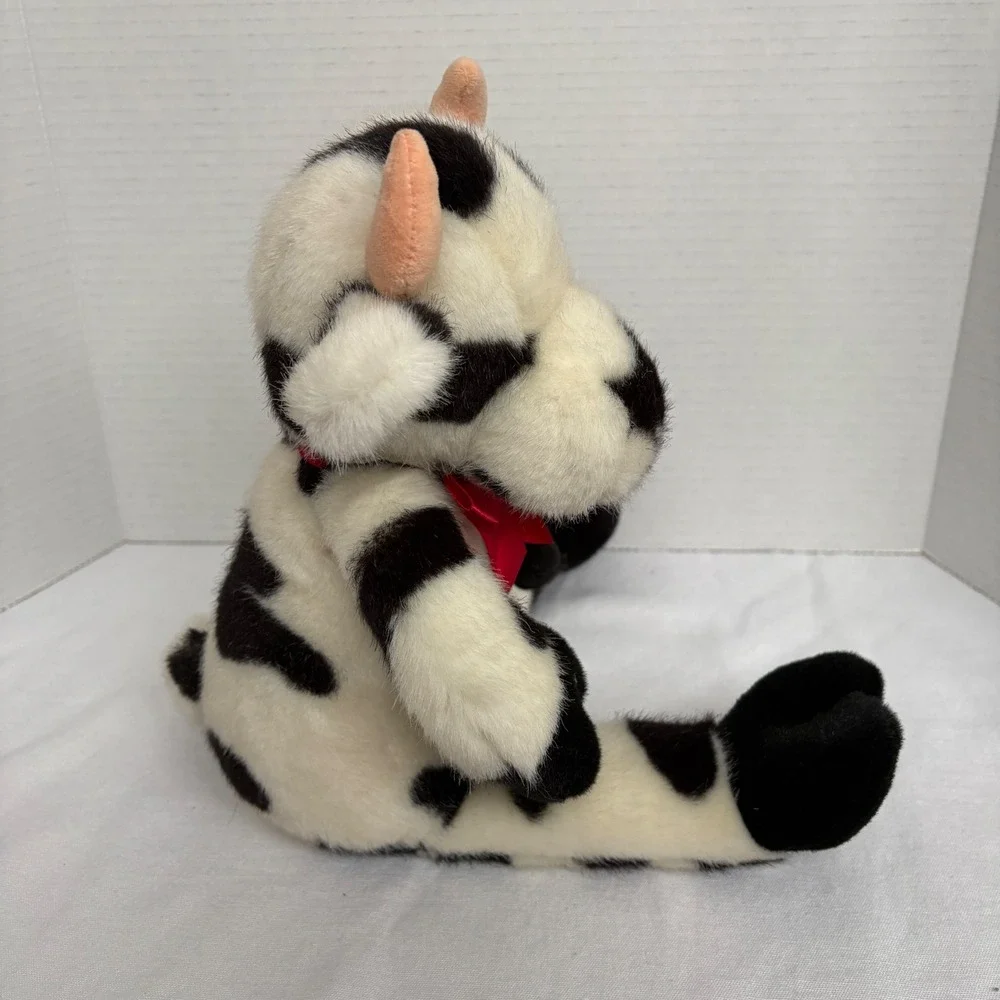 Manhattan Toy Plush Cow Stuffed Animal Horns Black White Farm Animal Toy 2000‎
